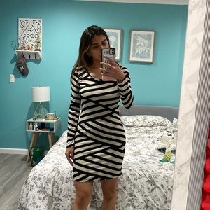 Black and white classy long sleeve dress!